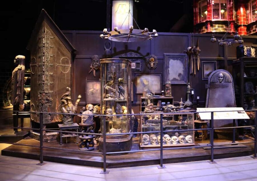 London: Warner Bros. Studio Tour with Transfers - Starting at Bulleid Way near Victoria Station
