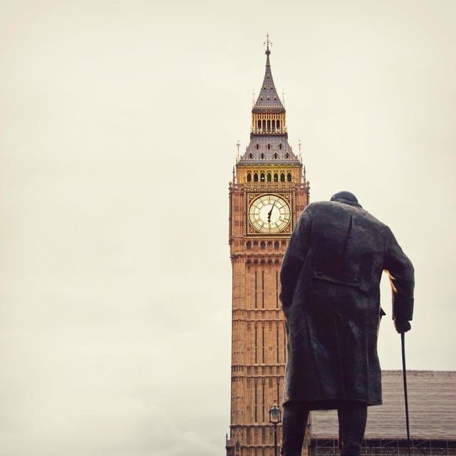London: Westminster Abbey, Big Ben, Buckingham Palace Tour - Downing Street and the public face of government