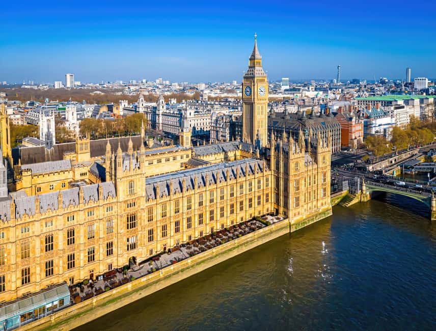 London: Westminster Abbey & Optional Parliament Tour - Meeting your guide at 20 Dean’s Yard
