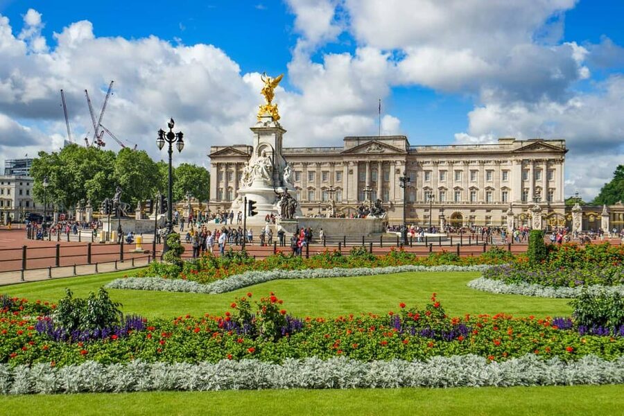 London: Westminster Private Guided Walking Tour - How much walking and sightseeing to expect