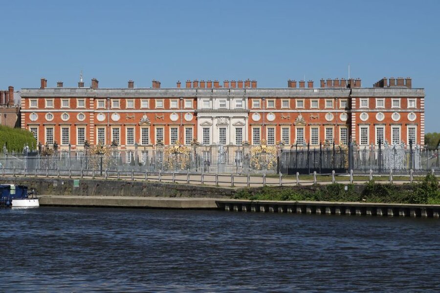 London: Westminster to Hampton Court River Thames Cruise - Key things to know before boarding