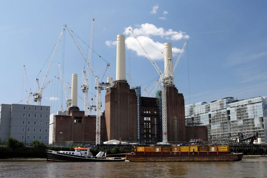 London: Westminster to Hampton Court River Thames Cruise - Seating, comfort, and practical limits
