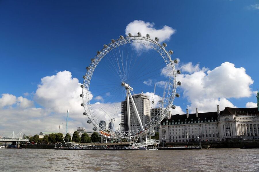 London: Westminster to Hampton Court River Thames Cruise - Boarding at Westminster Pier
