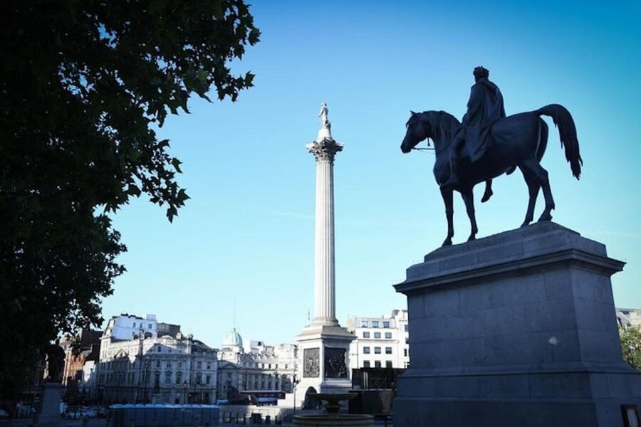 London: Westminster Walking Tour & Visit Tower Bridge - Trafalgar Square and the route through Whitehall