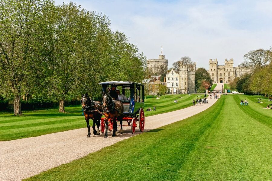 London: Windsor, Stonehenge, Bath, and Roman Baths Day Trip - Why this three-stop route works