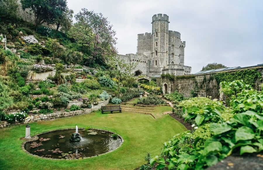 London: Windsor, Stonehenge, Bath, and Roman Baths Day Trip - Is $120 a fair price?