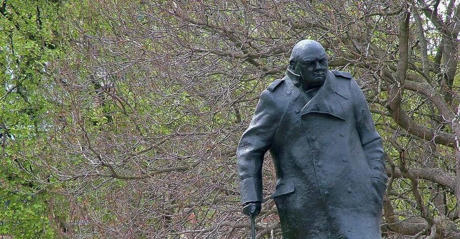 London: Winston Churchill Walking Tour with War Rooms Ticket - Churchill’s early life and personal London