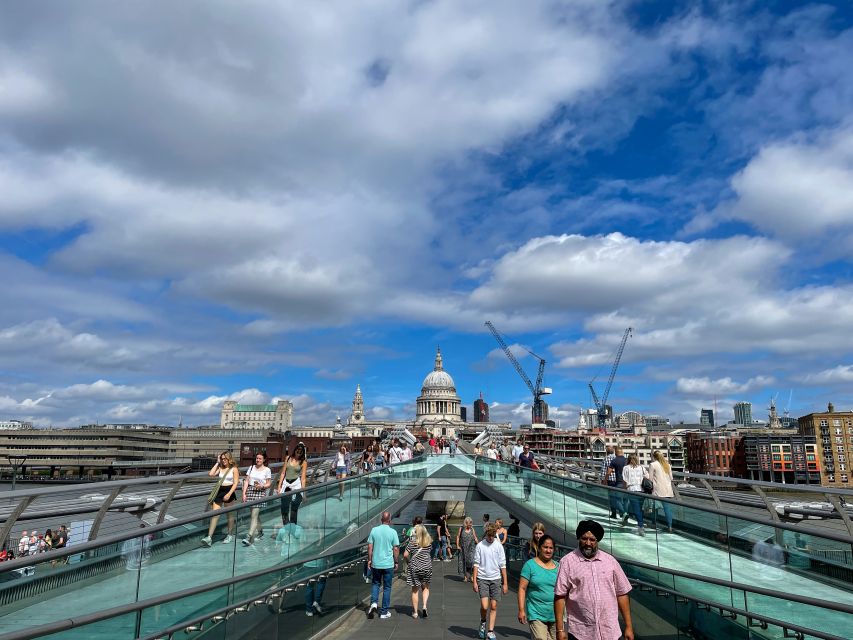 London: Witches and History Bankside Walking Tour - Borough Market and the everyday world of the accused