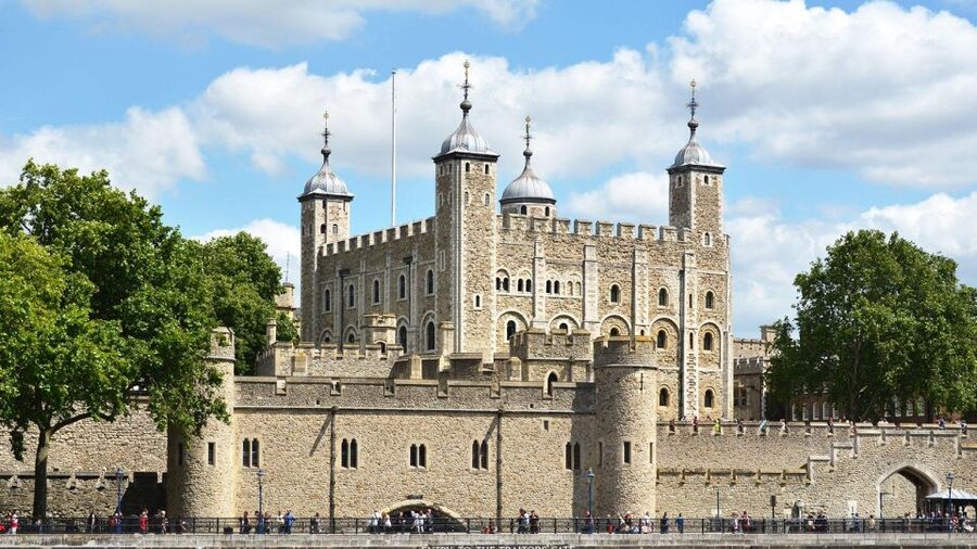 Londra Audioguide - TravelMate app for your smartphone - Kensington, music, and London’s grand institutions