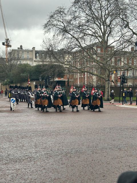 Majesty in Motion: Exploring Westminster's Royal Legacy - Buckingham Palace gives the royal story its grandest view