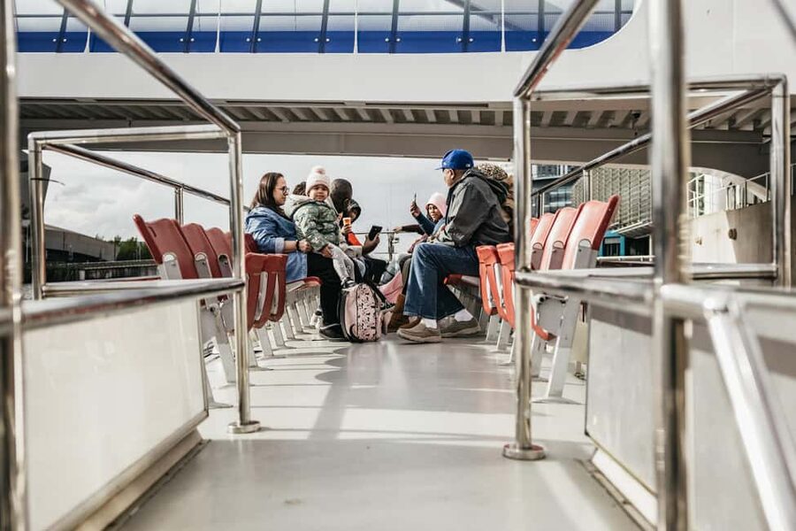 Manchester: Canal & River Cruise - Who should book this Manchester cruise?