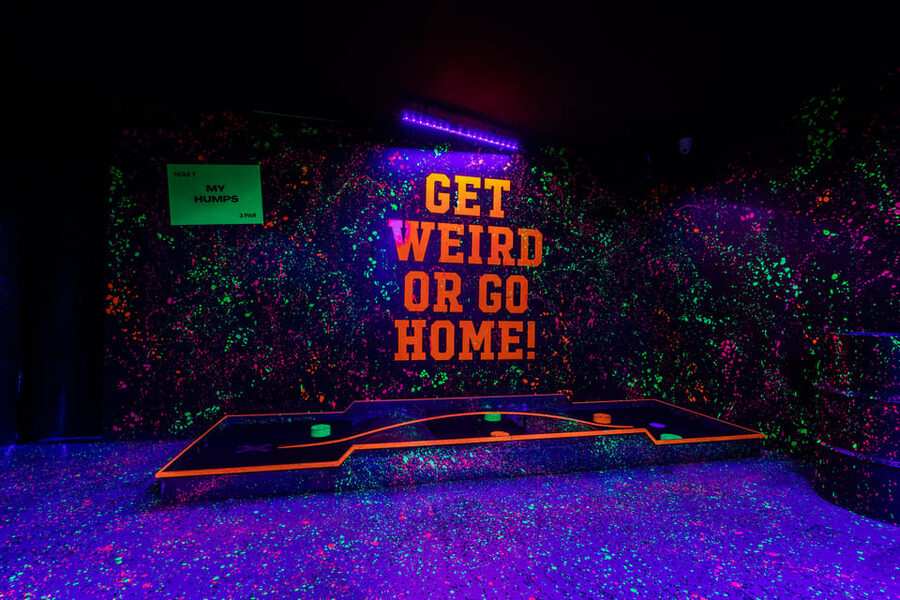 Manchester: Junkyard Golf Club Tickets for 9 or 18 Holes - Key points to know before booking