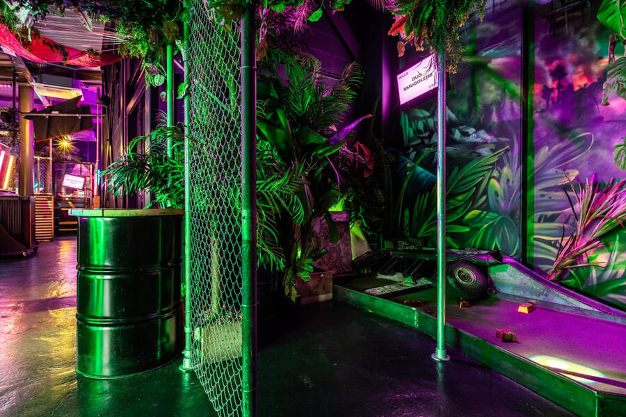 Manchester: Junkyard Golf Club Tickets for 9 or 18 Holes - Booking flexibility and cancellation