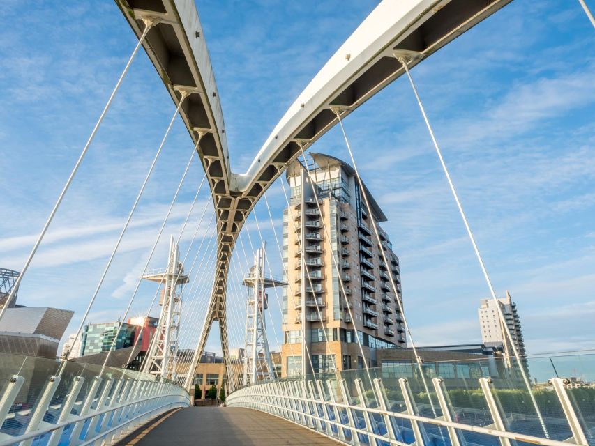Manchester: Private Express Walk with a Local in 60 minutes - What makes this Manchester walk useful