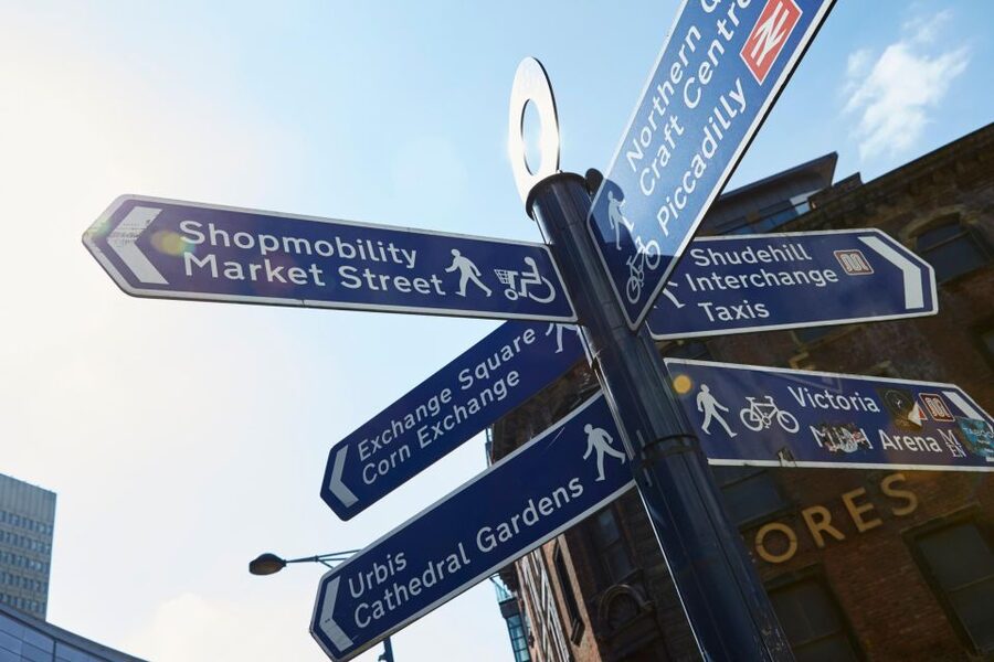 Manchester: Private Express Walk with a Local in 60 minutes - Bridgewater Hall and Manchester’s music identity
