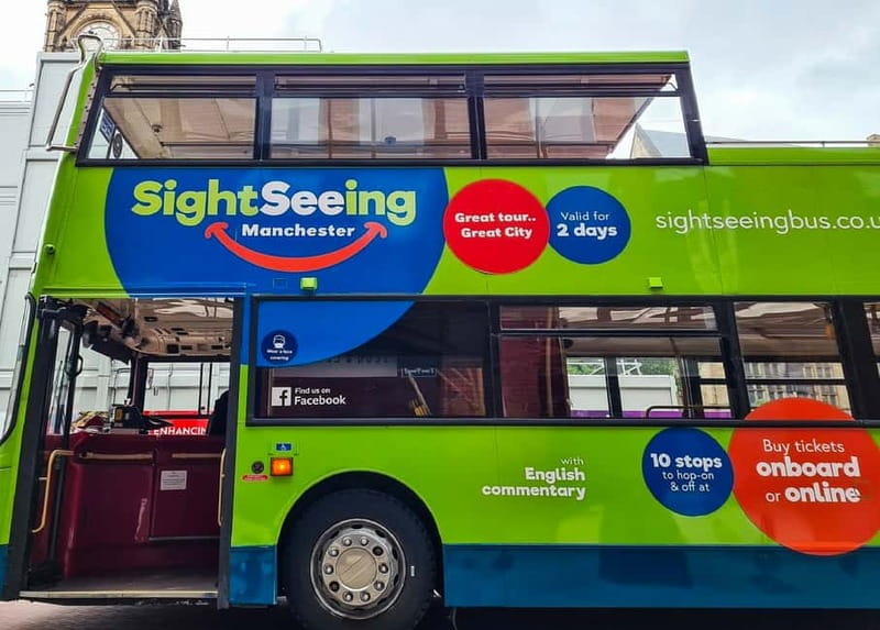 Manchester: Sightseeing Bus Tour - Manchester Town Hall, Piccadilly Gardens, and the football museum