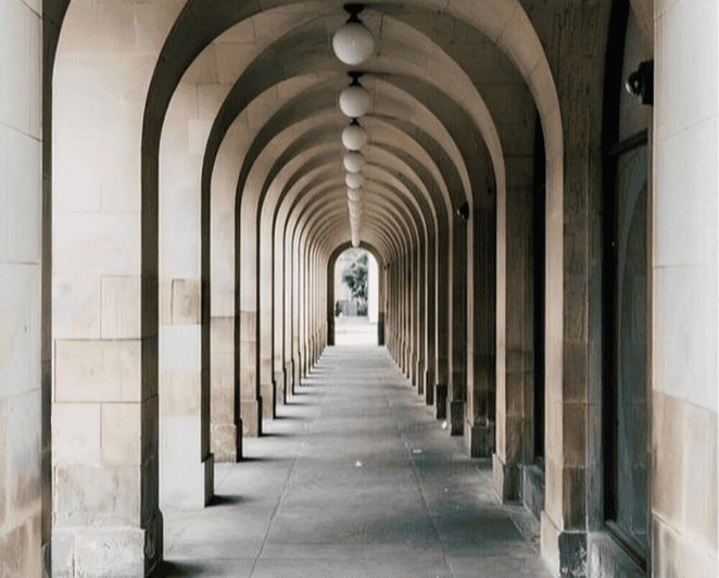 Manchester: Sightseeing Walking Custom Tour with a Guide - Manchester Town Hall: a grand civic opening