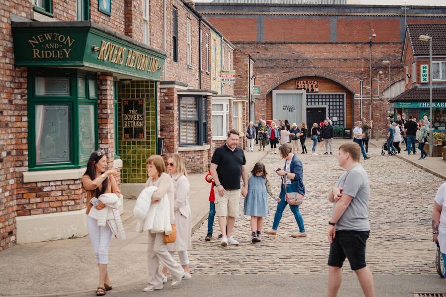 Manchester: The Coronation Street Experience - Costumes, props and the Coronation Street exhibition