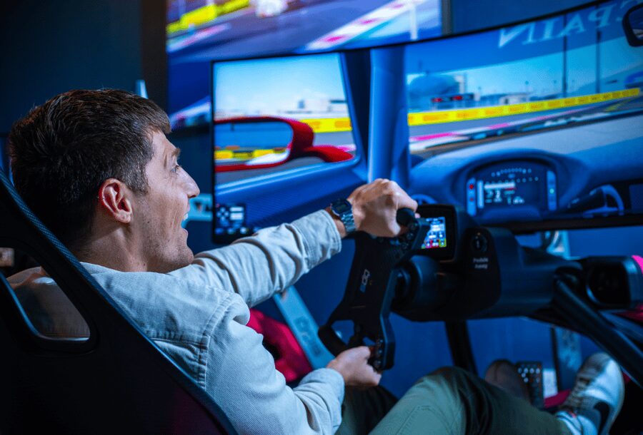 Manchester: Trax Social Racing Simulator Experience - What the Trax Social racing session is like