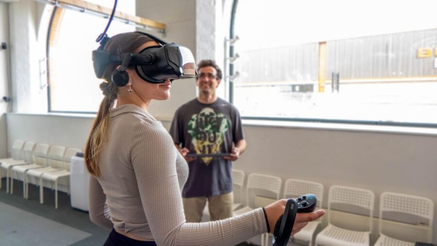 MATRIX VR - Virtual Reality Gaming Experience Session - 1hr - Zombie Survival, Robots, and Fast Multiplayer Action