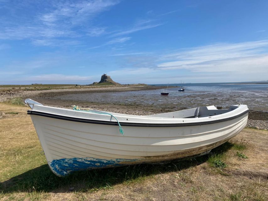 Northumberland: Full-Day Tour of Vera Filming Locations - The guides, drivers, and the tone of the day