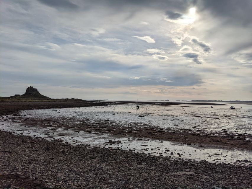 Northumberland: Private Bamburgh and Lindisfarne Guided Tour - Key points at a glance