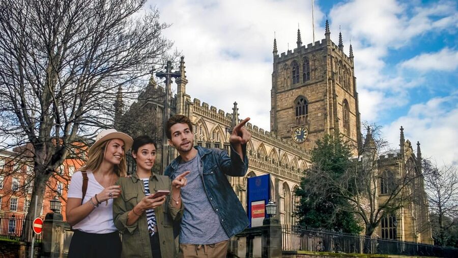 Nottingham: City Walking Tour & Exploration Game - Starting beside Nottingham Council House