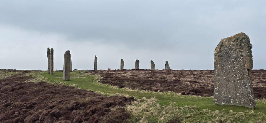 Orkney Day Trip: Meets the Scrabster - Stromness Ferry - The Cliffs of Yesnaby: a brisk taste of Orkney’s coast