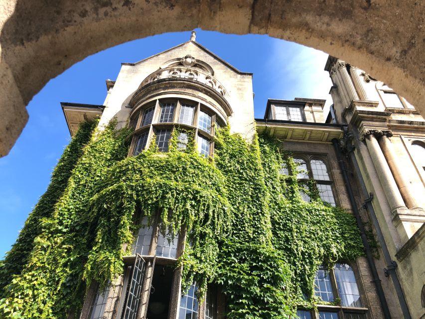 Oxford: 3-Hour Private Tour with Student Guide - The Divinity School and the Bodleian Library