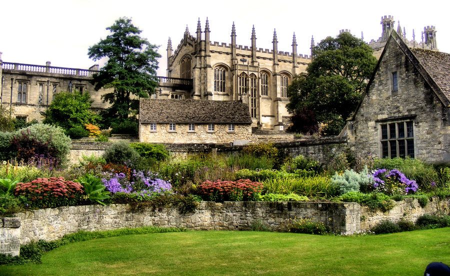 Oxford 3-Hour Private Walking Tour - A three-hour introduction to Oxford’s university world