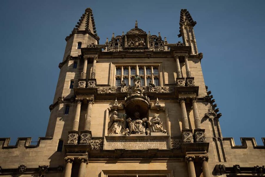 Oxford: Alumni-Led Walking Tour w/New College Entry Option - Gothic stone, Baroque design, and the university’s famous landmarks