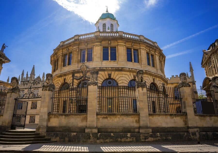 Oxford: City and Universities Express Tour & Audio Guide - What you will not see inside