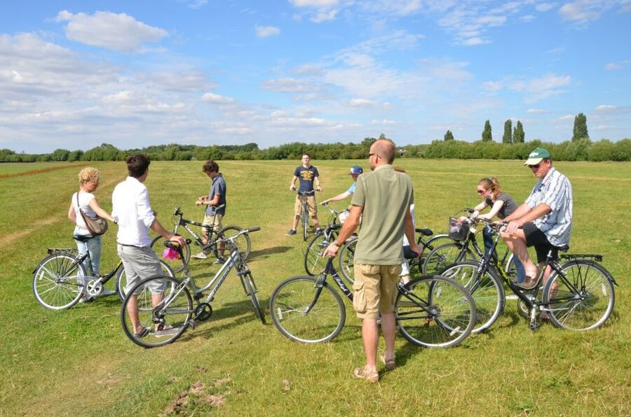Oxford: City Bike Tour with Student Guide - Port Meadow and the open edge of town