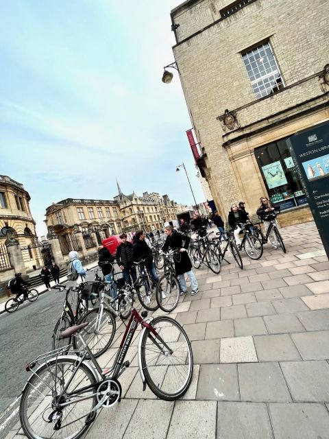 Oxford: City & University Tour with College entry included - Martyrs Memorial and Oxford’s difficult past