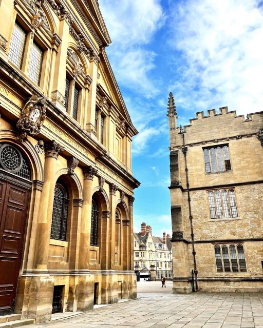Oxford: City & University Tour with College entry included - Starting at the Randolph Hotel