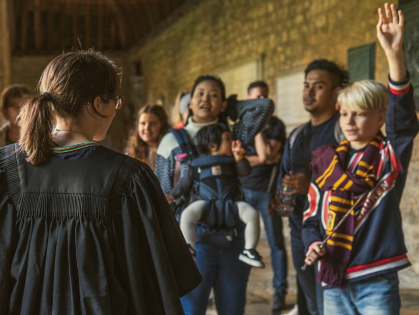 Oxford: Harry Potter Walking Tour Including New College - The quiz makes the walk more social
