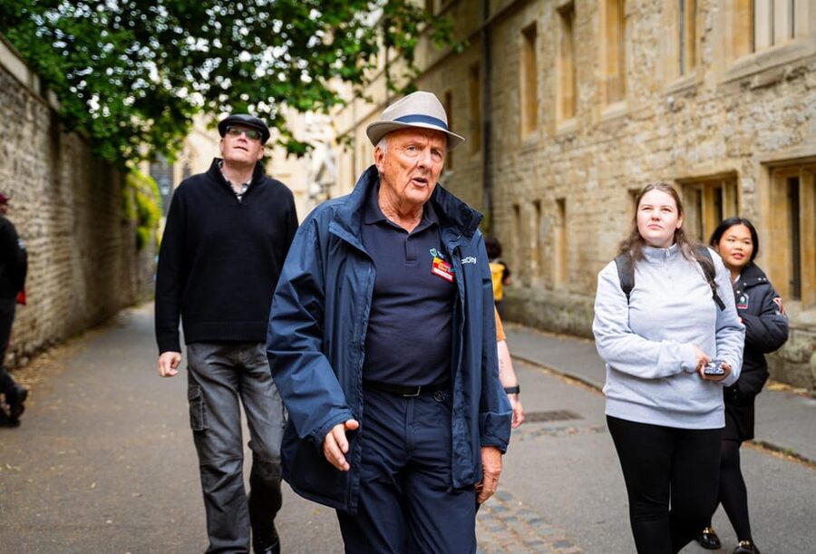 Oxford: Historic Pubs & Taverns Guided Walking Tour - High Street, St. Aldates, and Oxford’s Everyday Character