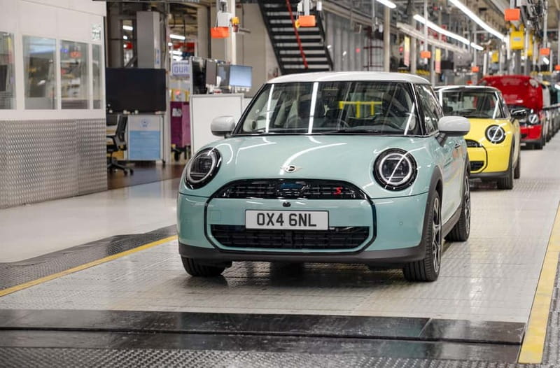Oxford: MINI Factory Tour – Go Behind the Scenes - Starting at the MINI Visitor Centre