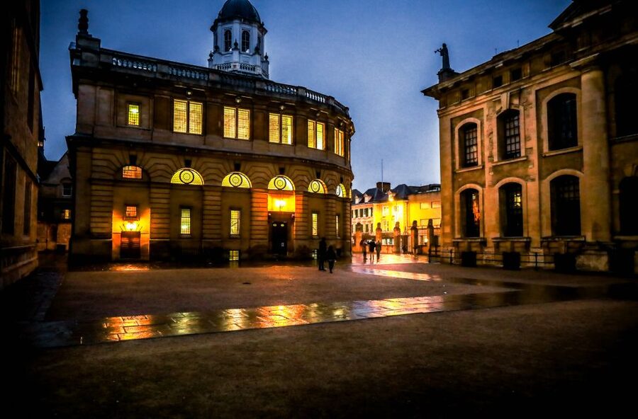 Oxford Official Ghost Tour - Key points at a glance