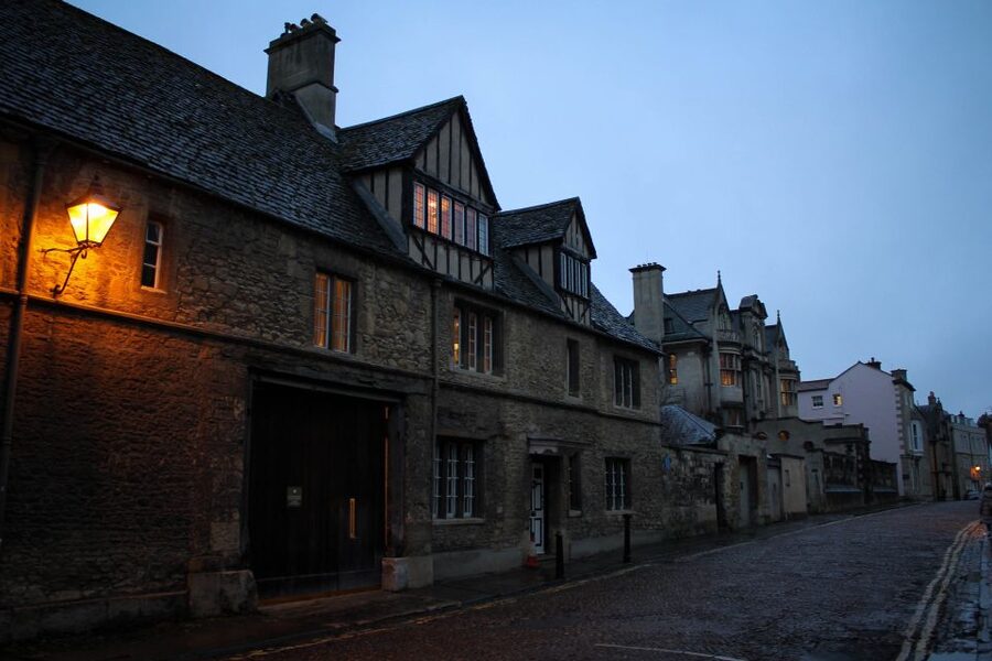 Oxford Official Ghost Tour - How to prepare for the evening