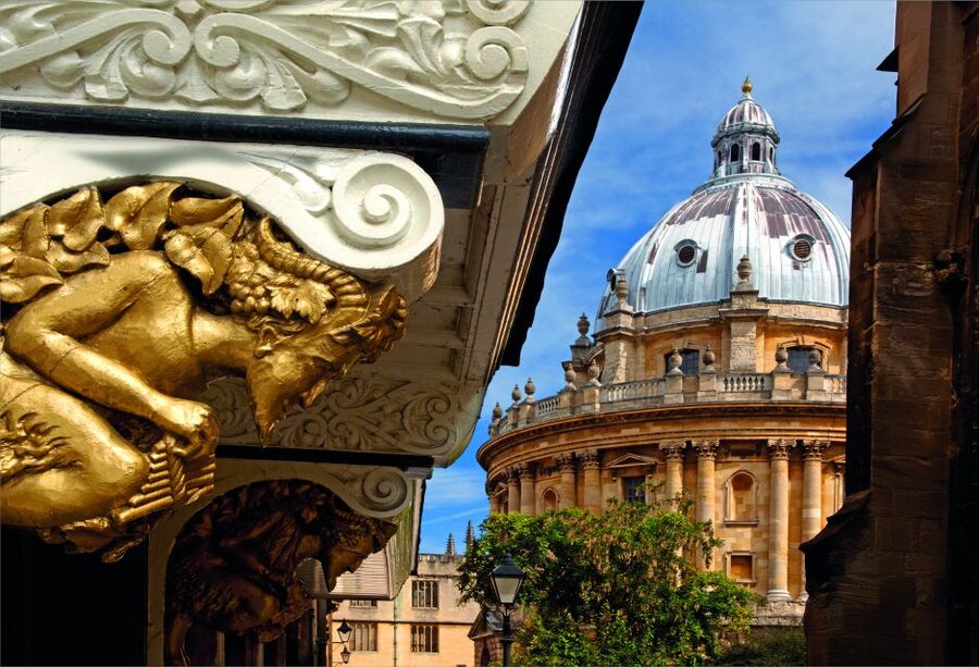 Oxford: Official University and City Walking Tour - Radcliffe Square and the Bridge of Sighs