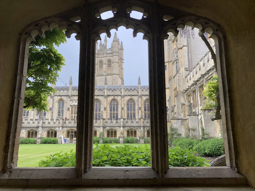 Oxford: Private City Tour & University Historical Highlights - What the two-hour timing really gives you
