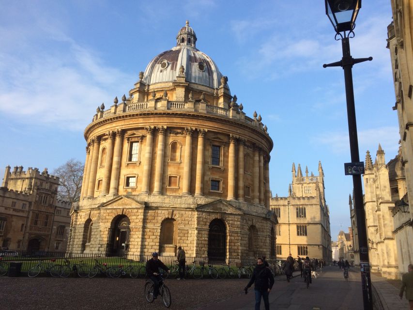 Oxford: Private City Tour & University Historical Highlights - Starting beside the Ashmolean Museum