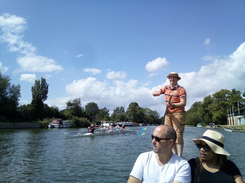 Oxford: River Cruise and Walking Tour to Iffley Village - Arriving at Iffley Lock