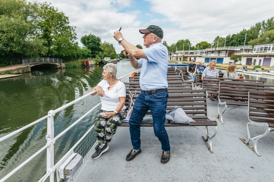 Oxford: River Thames Sightseeing Cruise - The Boat: Traditional Style or Modern Cruiser