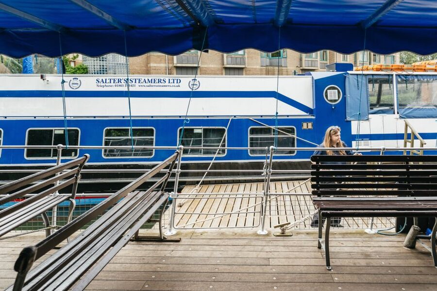 Oxford: River Thames Sightseeing Cruise - A Short Route Toward Iffley Lock