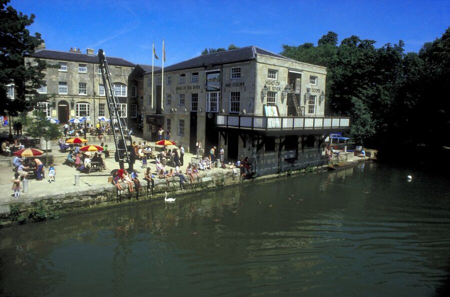 Oxford: Sightseeing River Cruise - Why Oxford looks different from the Isis