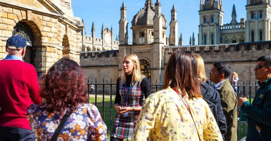 Oxford: University and City Walking Tour with Alumni Guide - Radcliffe Camera and the University Church of St. Mary