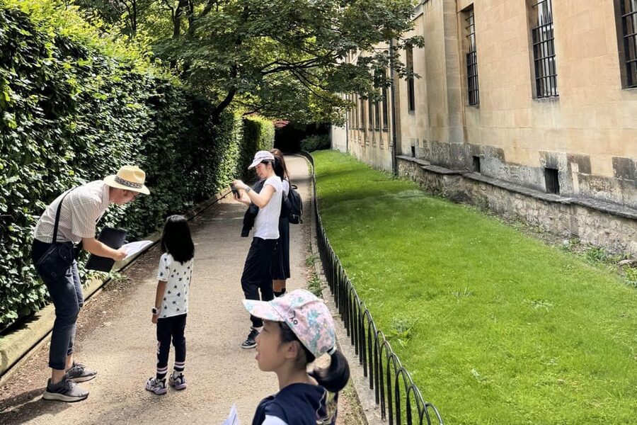 Oxford: University & City Walking Tour with Recent Graduate - Starting at St Michael at the North Gate