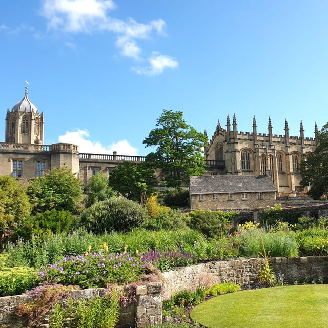 Oxford: University & City Walking Tour with Recent Graduate - Radcliffe Camera and All Souls College